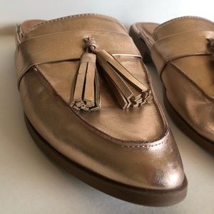 Cityclassified Gold Metallic Loafer